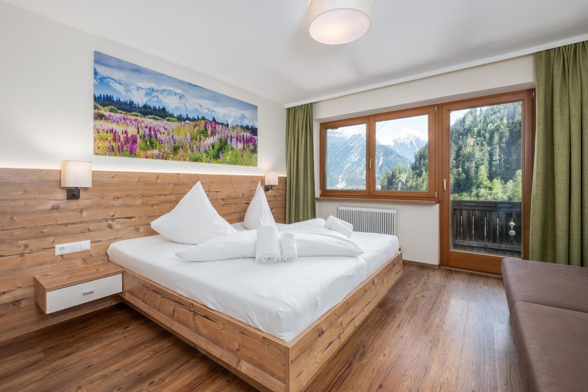 Haus Tuxerklamm Apartamento Mayrhofen Exterior foto